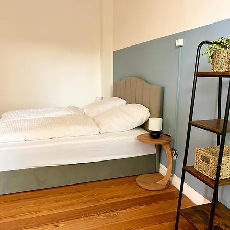 Labed - Auf Weingut Mit Privater Terrasse, Zentral Gelegen, Gratis Wlan