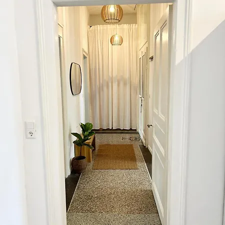 아파트 Labed - Auf Weingut Mit Privater Terrasse, Zentral Gelegen, Gratis Wlan