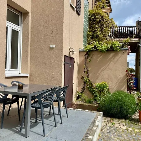 Appartement Zentral Im Historischen Weingut Mit Privater Terrasse Rüdesheim am Rhein
