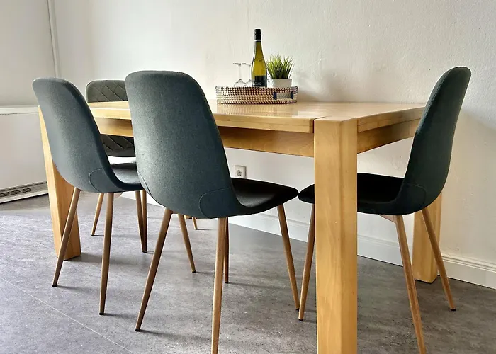 Labed - Auf Weingut Mit Privater Terrasse, Zentral Gelegen, Gratis Wlan *